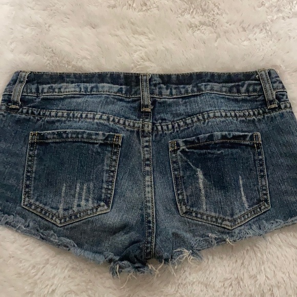 Jean shorts - Picture 4 of 5